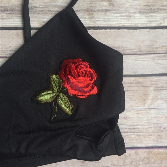 LAST ONE ll Rose Cut Out Bralette - Picture 4 of 8