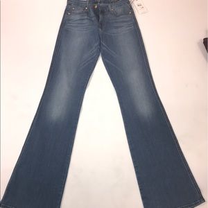 "A" POCKET FLARE IN SEDONA LIGHT BLUE