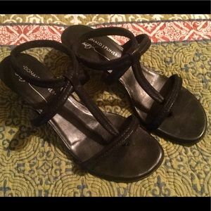 DONALD PLINER BLACK SANDAL HEELS LIKE NEW SIZE 8🌹