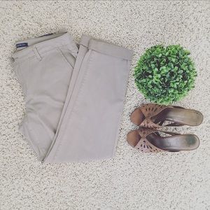 NWT tan capris