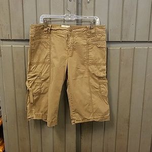 American Eagle  Outfitters cargo capri