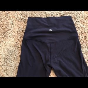 Lululemon align crops size 2