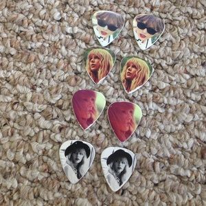 Taylor Swift Guitar Picks