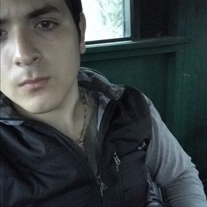 Meet your Posher, Aaron