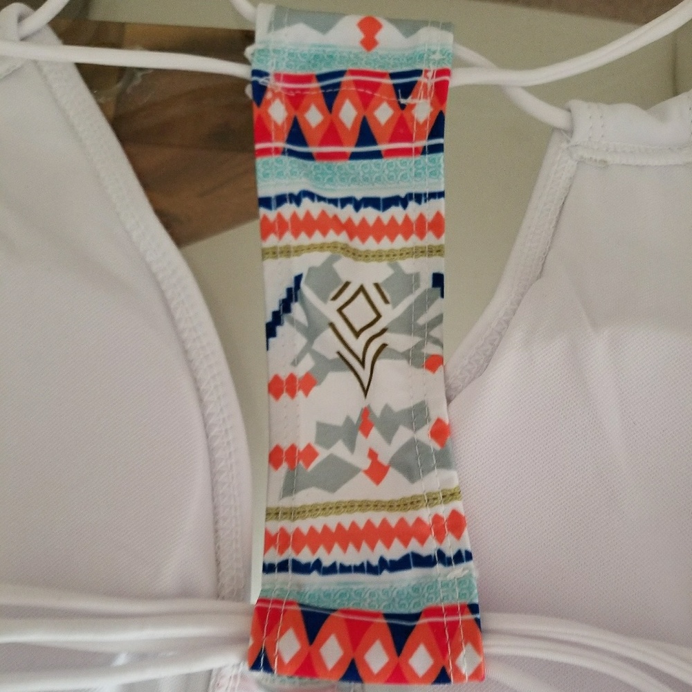 Bathing suit - Picture 3 of 6