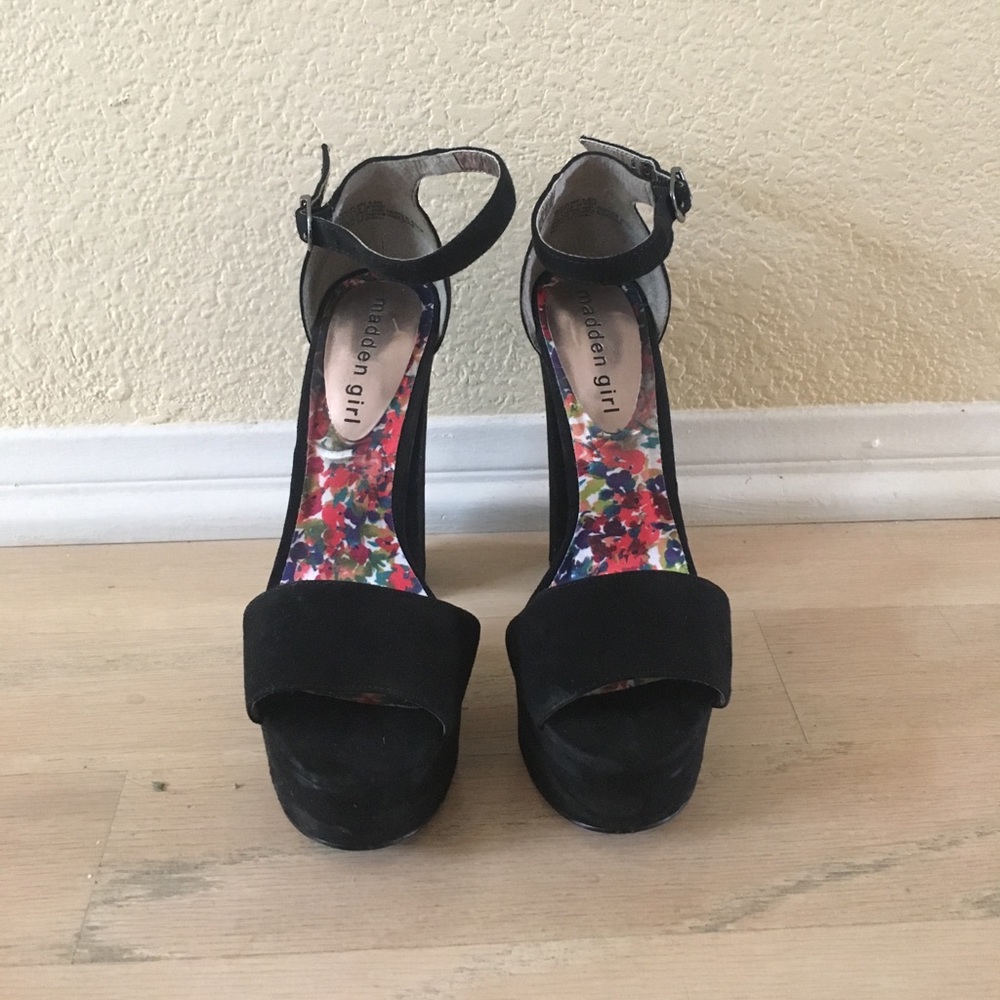Madden girl chunky heel