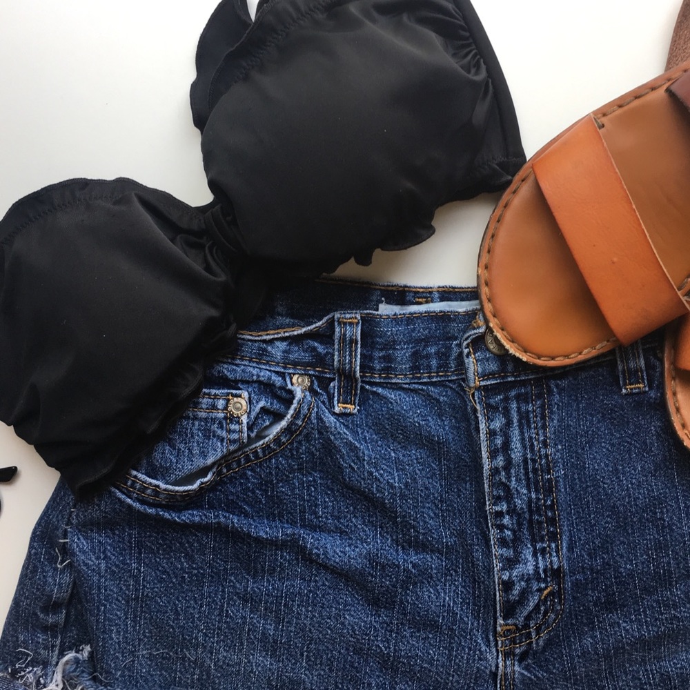 Victoria's Secret Black Ruffle Bikini Top!