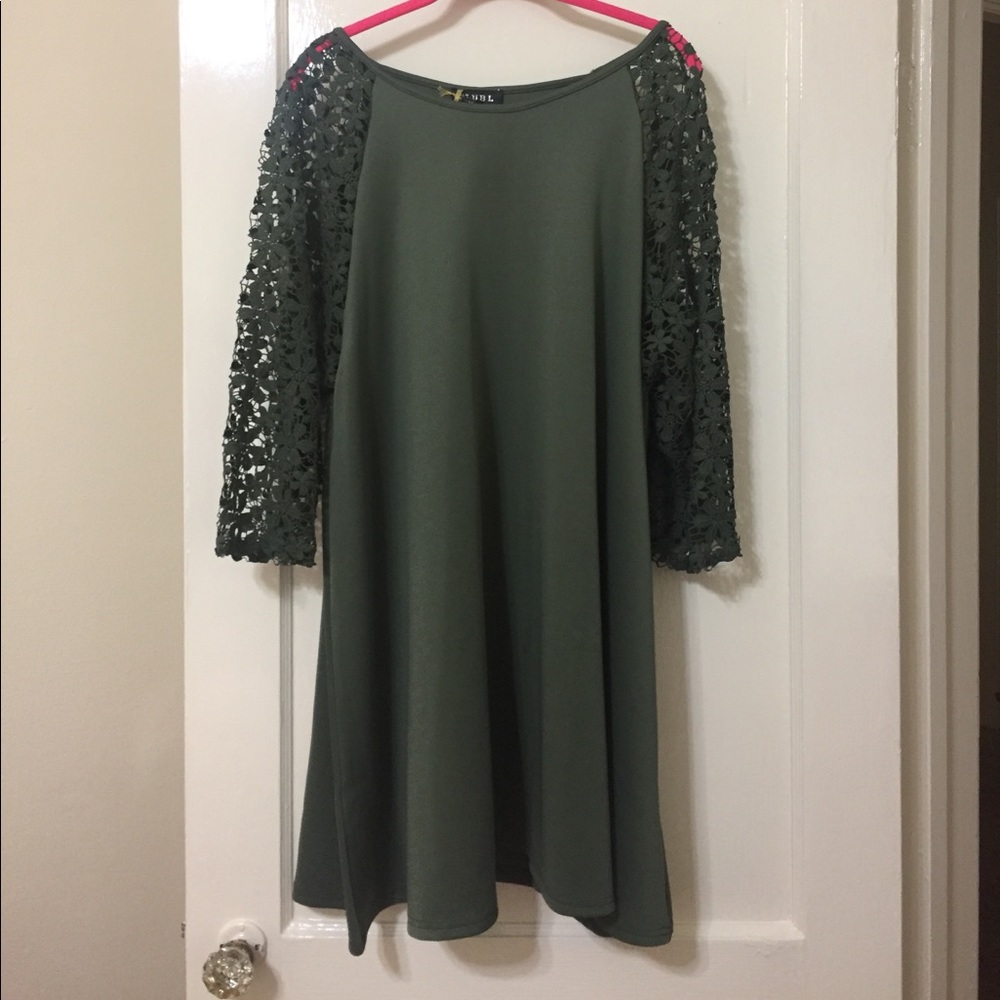 Club L green lace sleeve dress