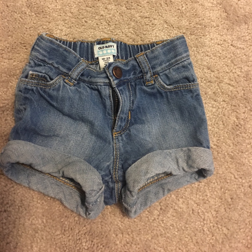 Girls 18-24 mos Old Navy cuffed denim shorts