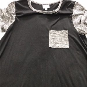 BNWOT XS Lularoe Carly