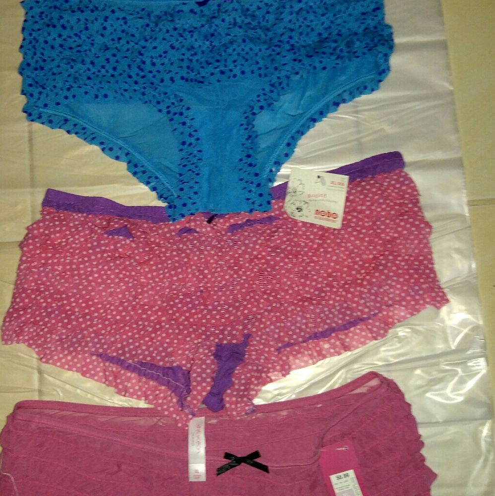 Pretty Panties!!