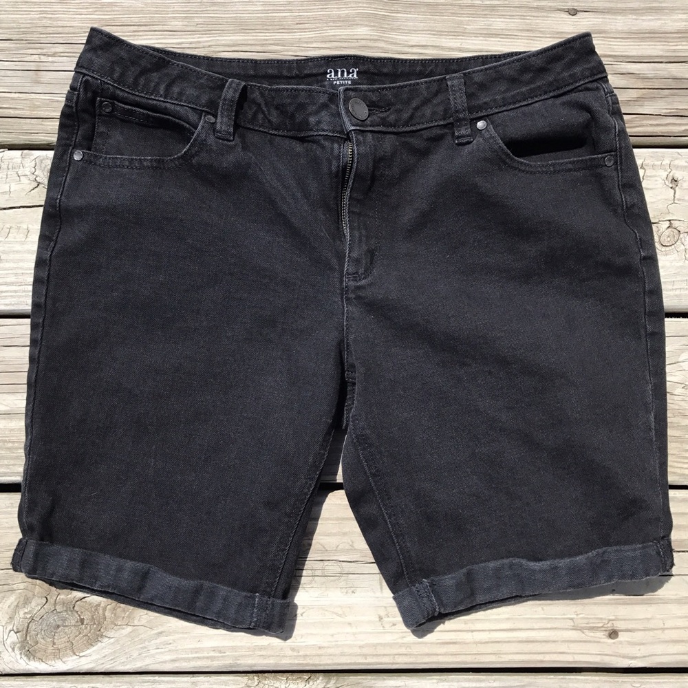 a.n.a. Bermuda Shorts