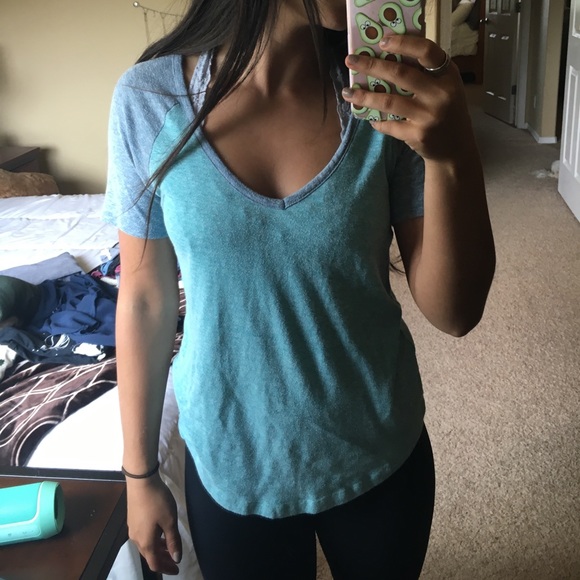 Small shirt - Picture 2 of 2
