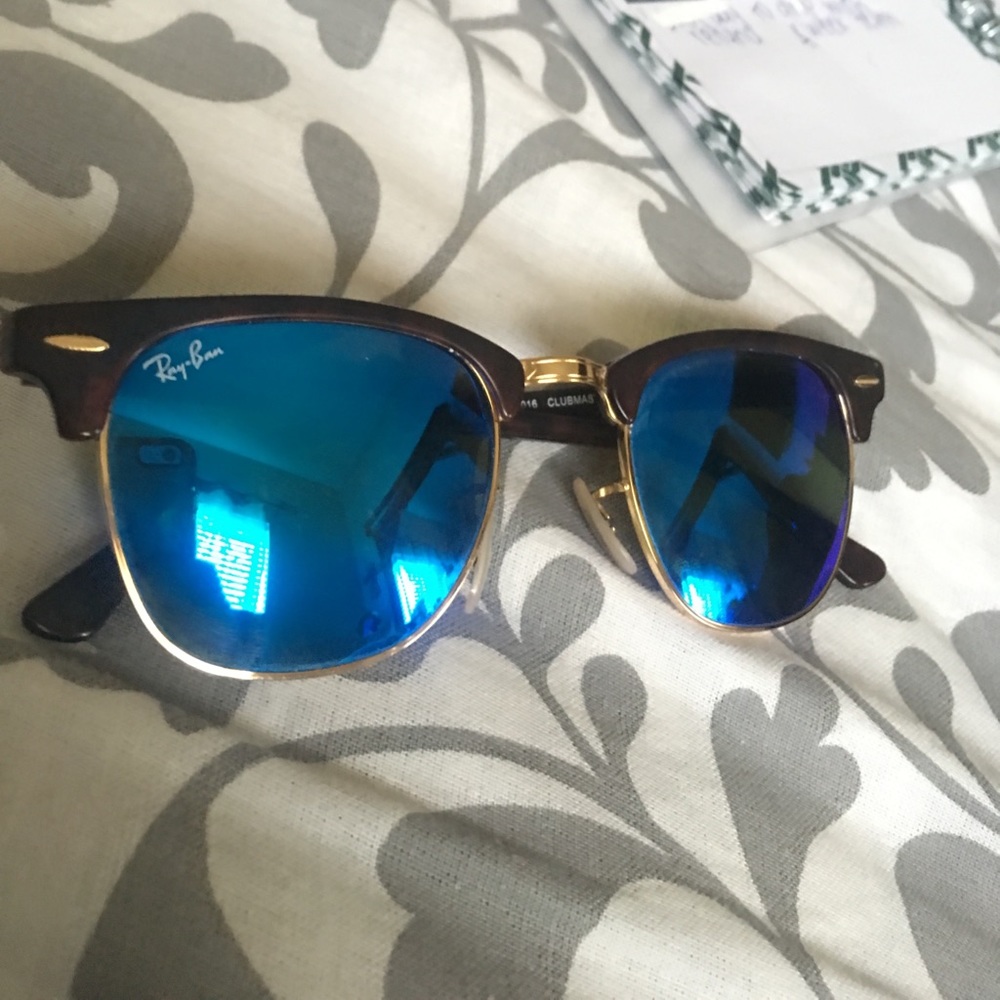 Ray-bans - Picture 2 of 5