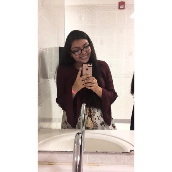 Meet your Posher, Sara - Picture 4 of 8