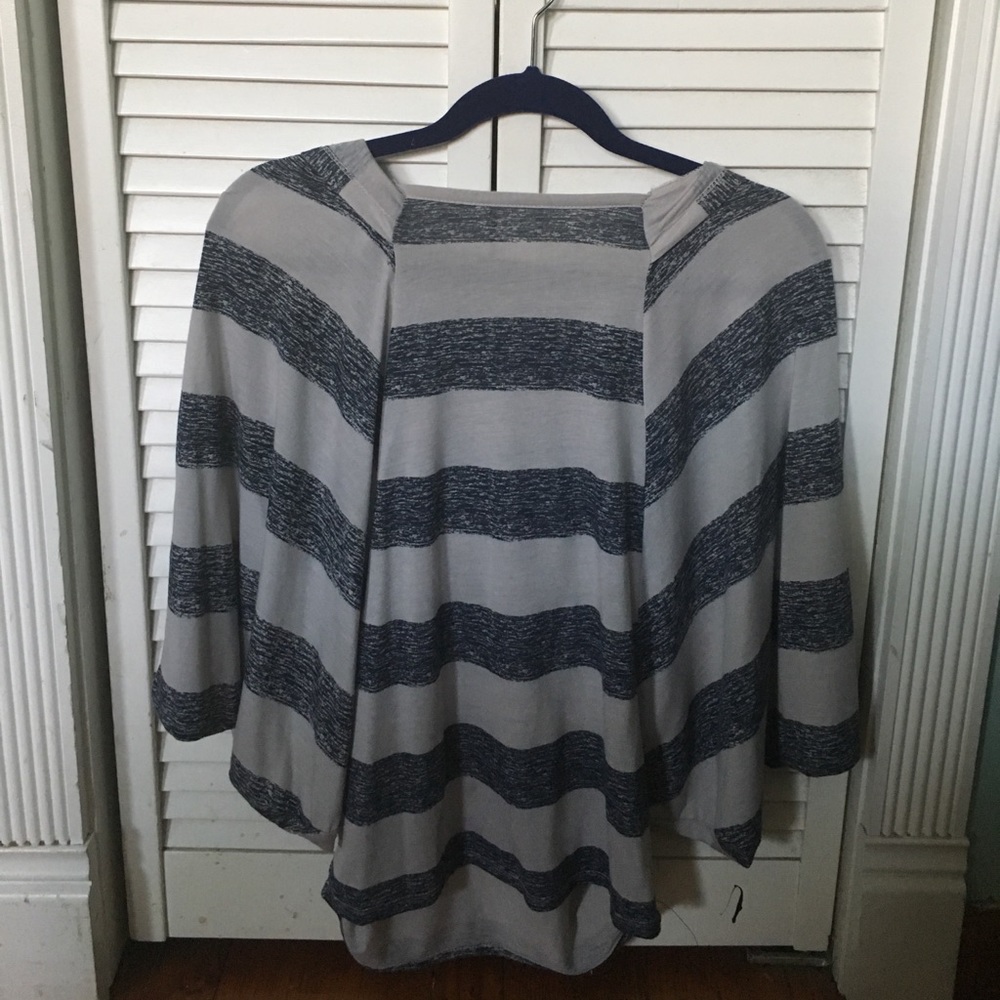 Flowy striped navy blue and grey top