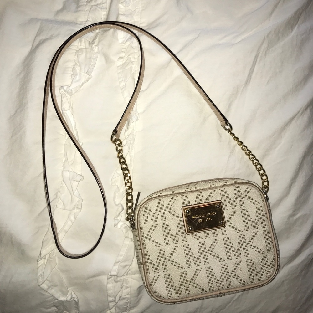 Michael Kors small cross body handbag