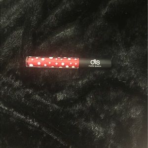 Liquid lipstick