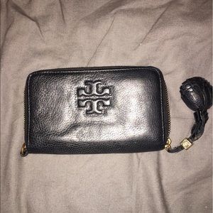 Tory Butch wallet