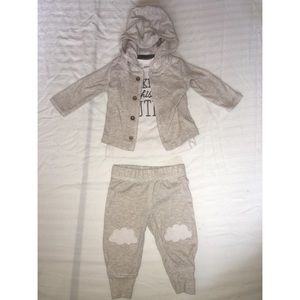 3 piece outfit. 3mo.