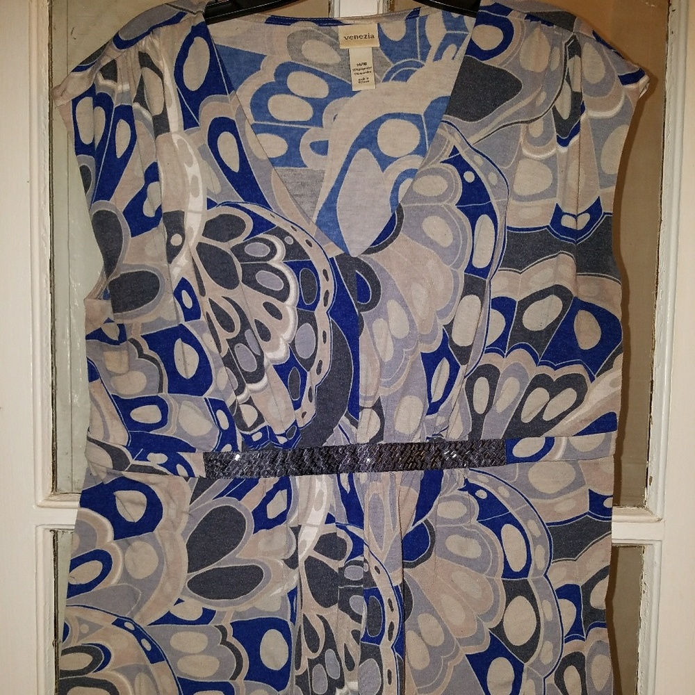 Women's Top