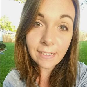 Meet your Posher, Kacey