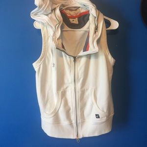 Hideaway hood, Sperry Vest.