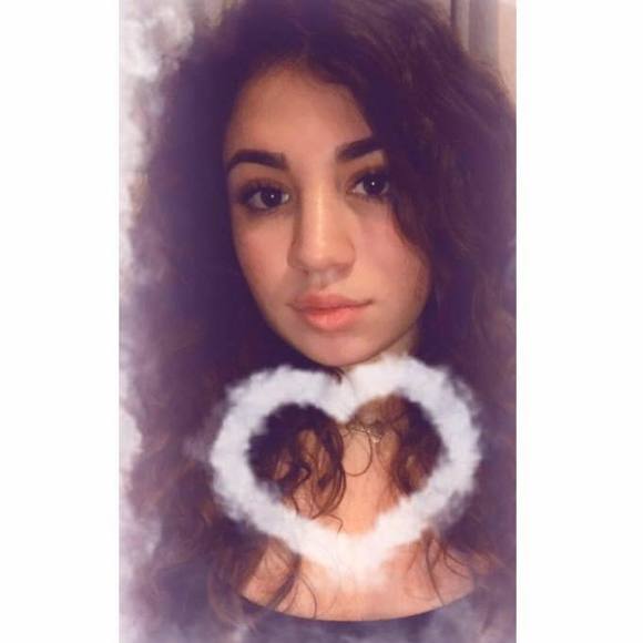 Meet your Posher, Grace - Picture 1 of 1