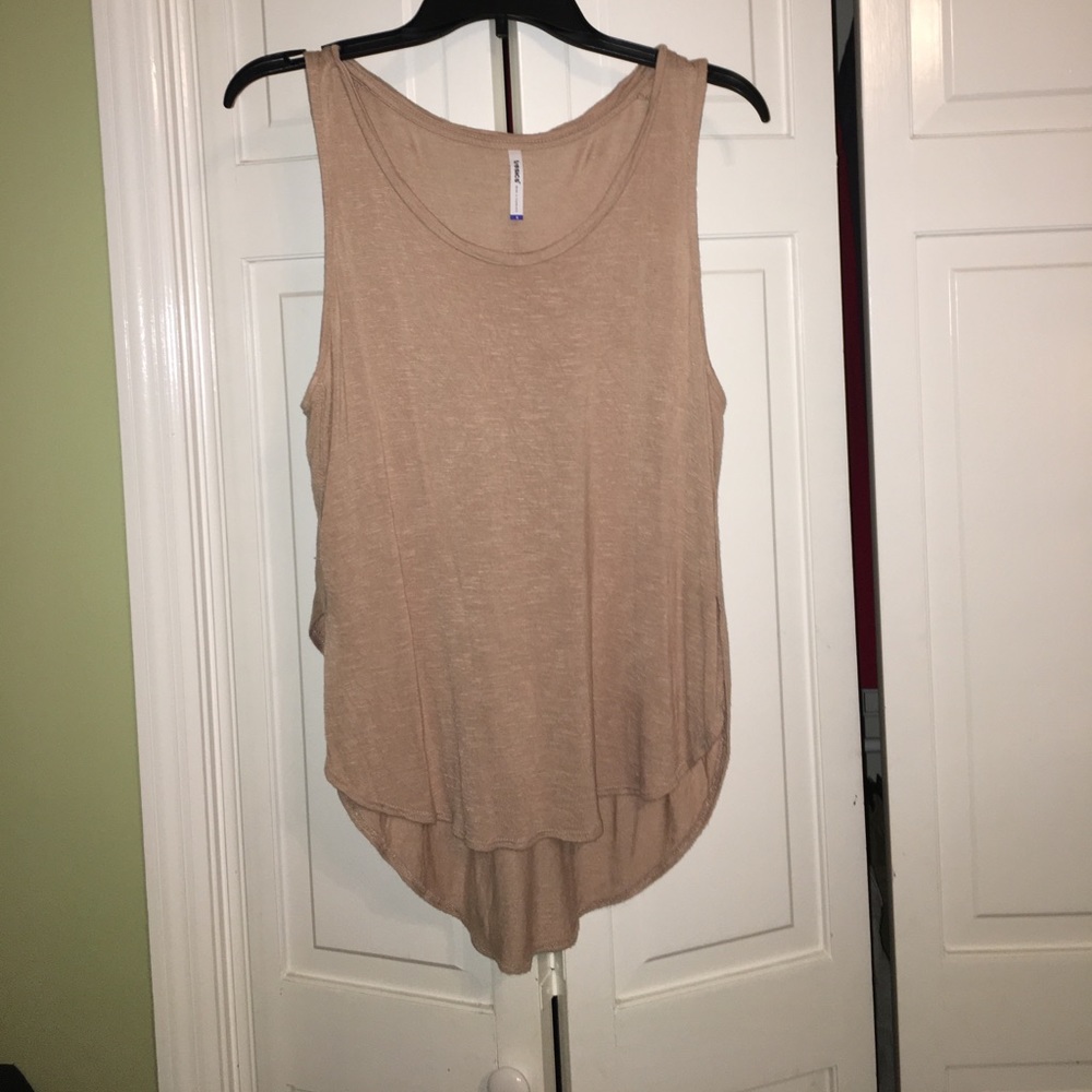Tan tanktop