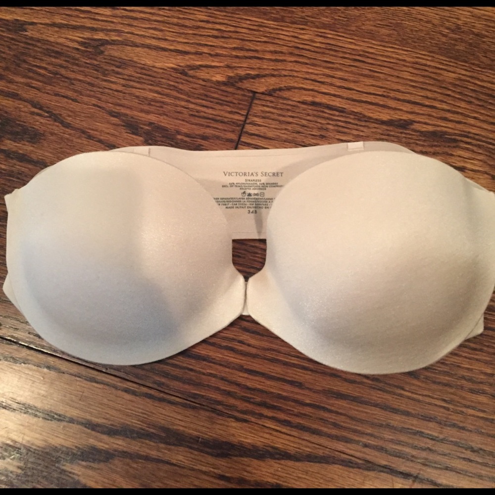 Victoria's Secret Strapless Nude Bra