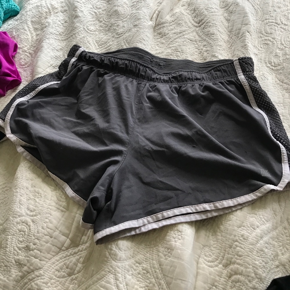 VSX SPORT SHORT