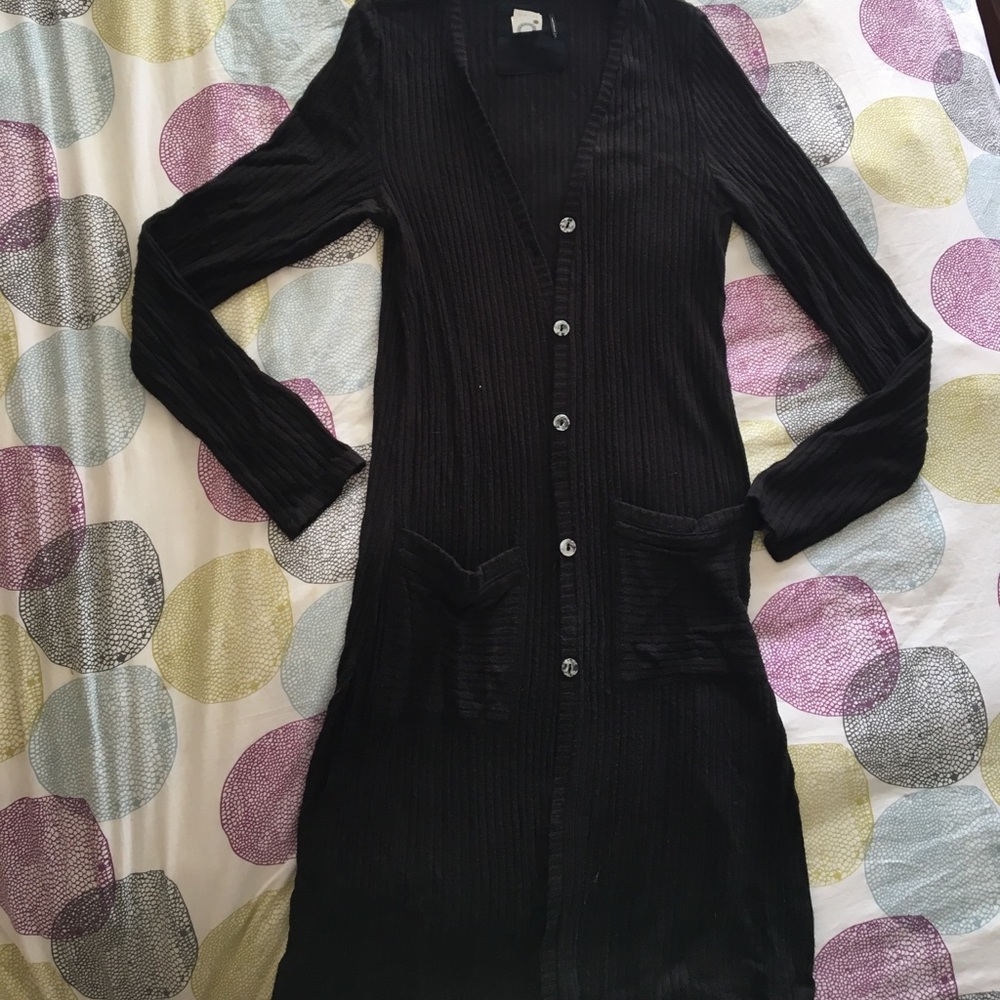 Long Akemi + Kin Cardigan