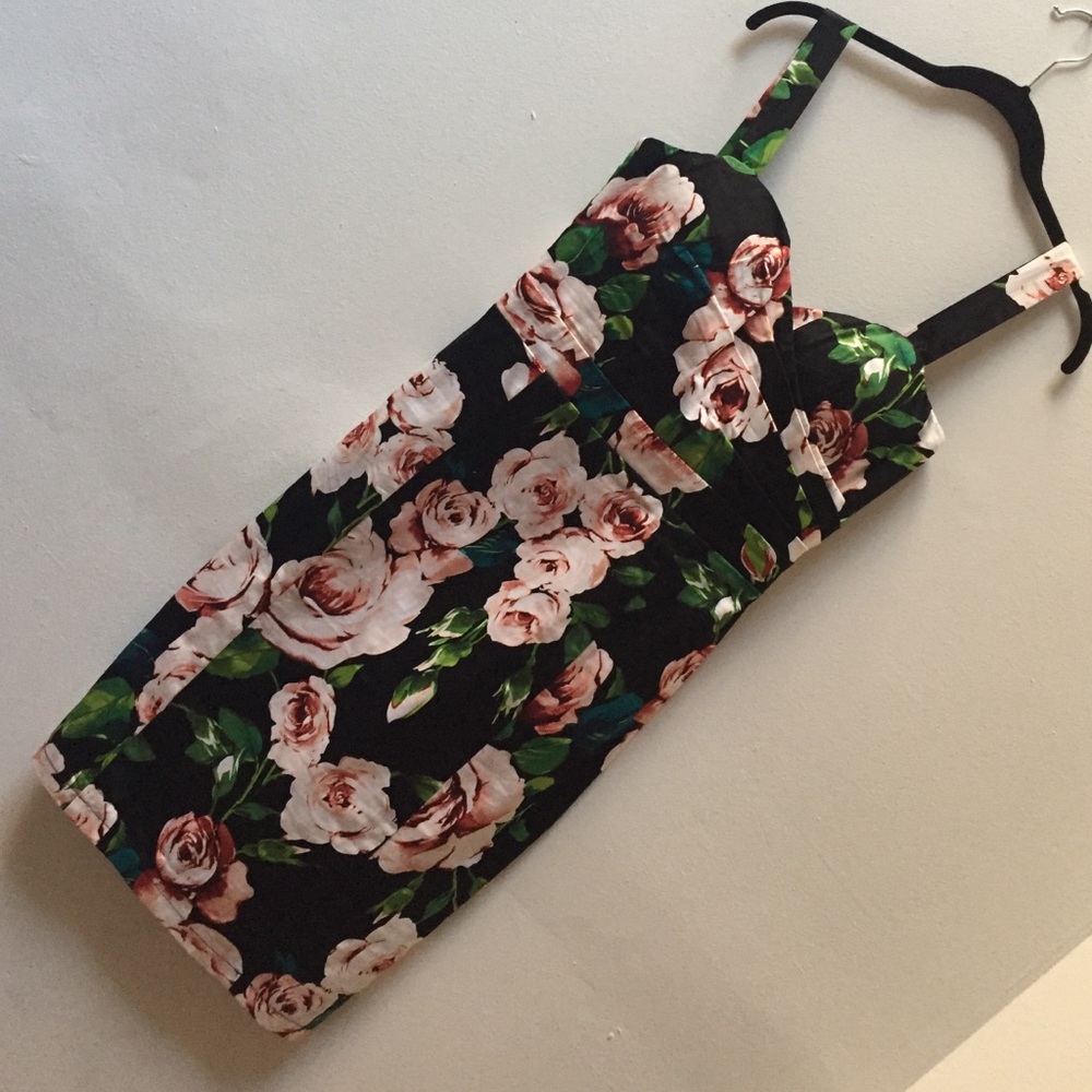 Paper Dolls floral Dolce Gabbana style dress