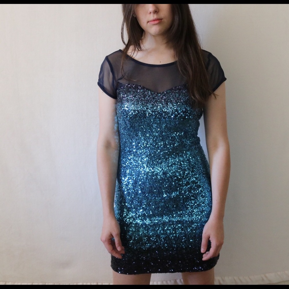 Women's Sequin party dress