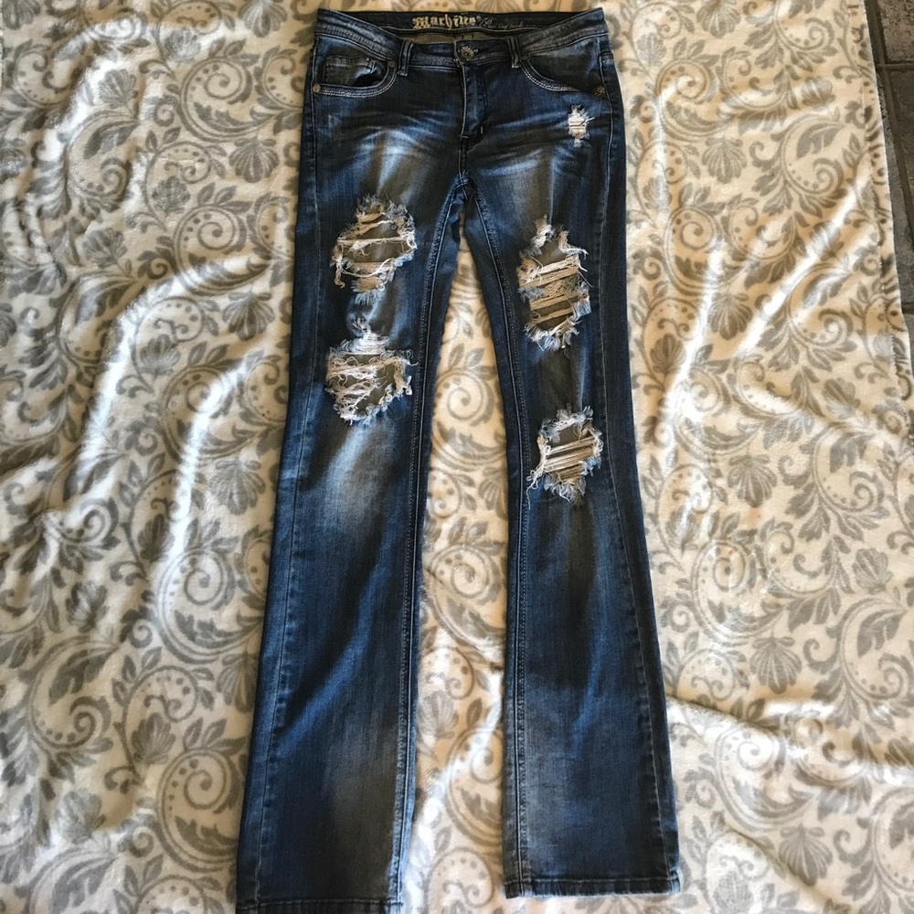 ⭐️ Ripped Jeans⭐️