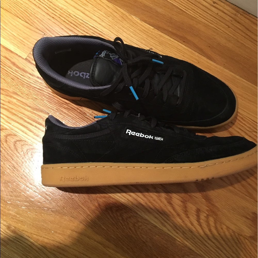 Reebok Low Top Sneakers