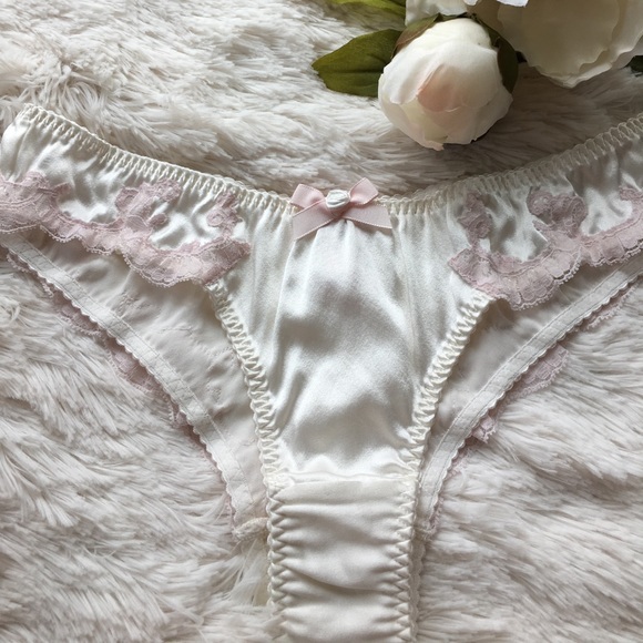 Agent Provocateur Underwear - Picture 2 of 4