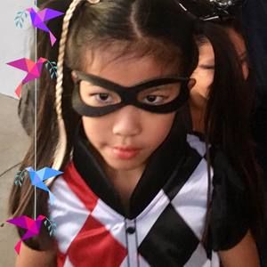 Meet your Posher, Amparo