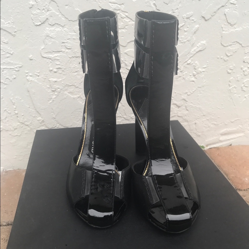 Tom Ford like new. Size 38 1/2 - Picture 4 of 4
