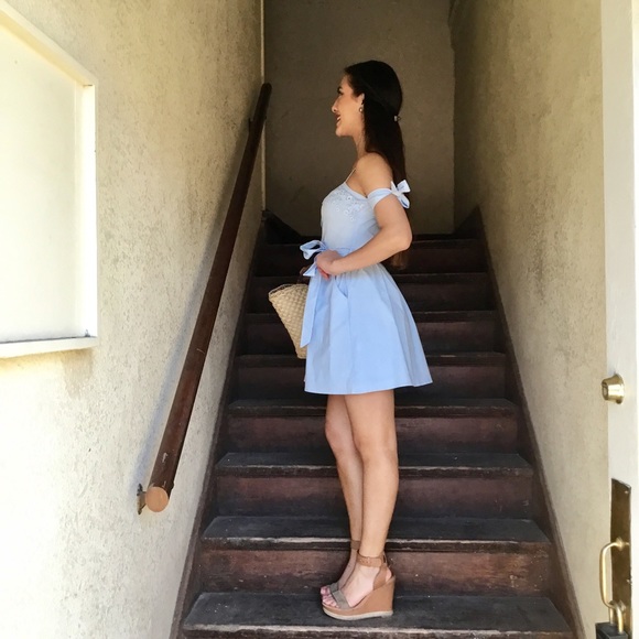 Baby Blue Dress-HOST PICK🌟LAST ONE - Picture 3 of 7