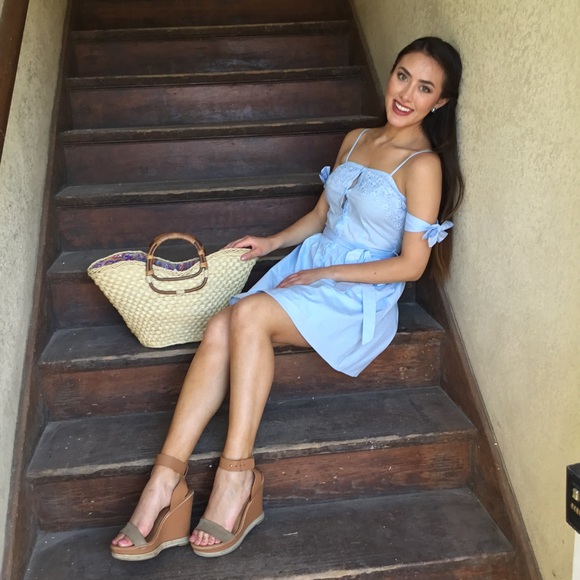 Baby Blue Dress-HOST PICK🌟LAST ONE - Picture 5 of 7