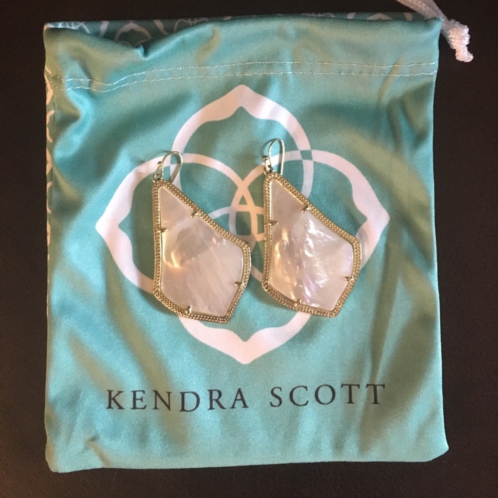Kendra Scott mother of pearl earrings