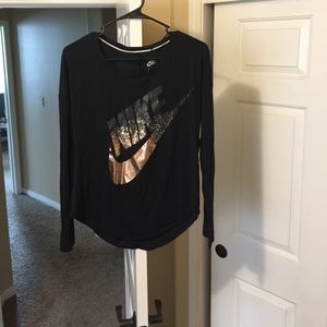 Nike Long Sleeved Tee