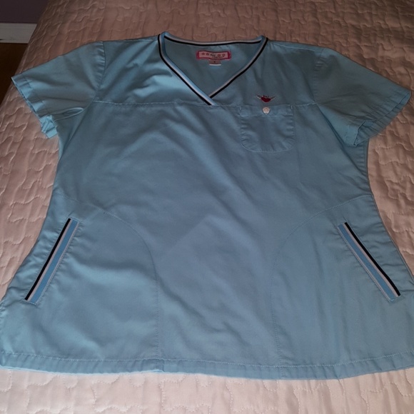 Koi Scrub top - Picture 1 of 1