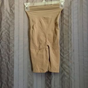 A NECESSITY! Nude spanx