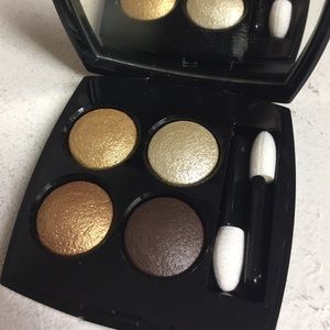 Chanel Les Ombres eyeshadow quad palette