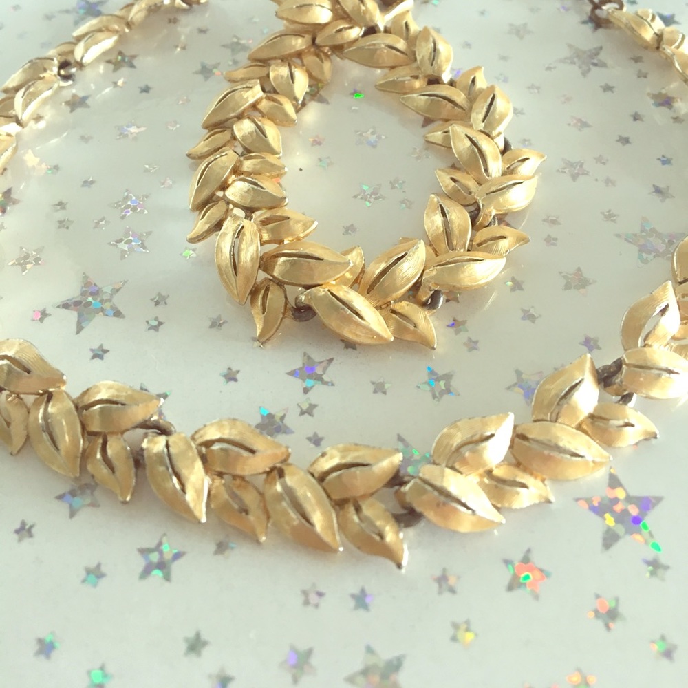 Matching vintage bracelet necklace