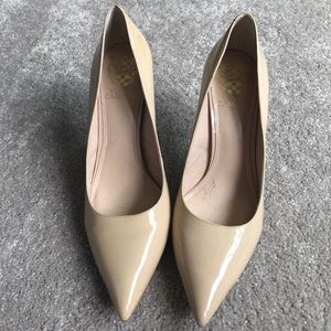 Vince Camuto Tan Heels