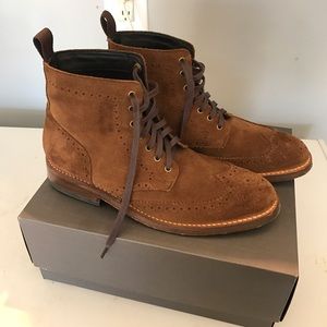 Wingtip boots | Cognac Suede