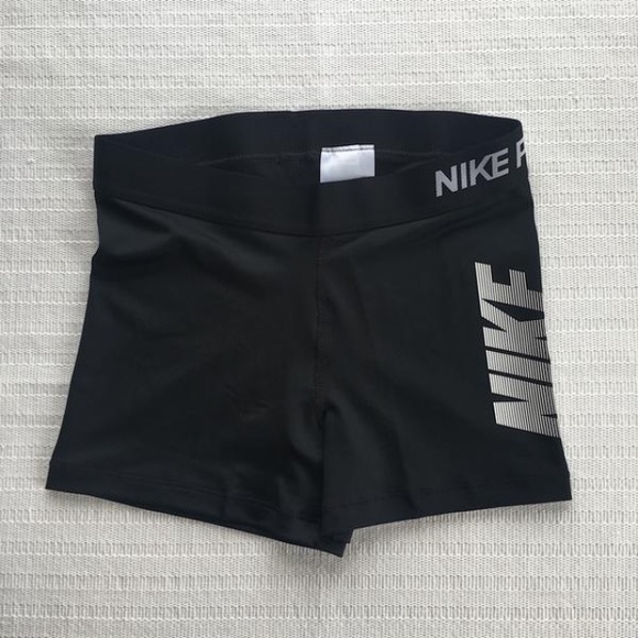 Women's Nike Logo 3" Inch Pro Core Training Shorts - Picture 3 of 5